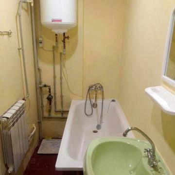 Продам 1 комн квартиру в районе рынка Анголенко на 1 этаже 1 этажного