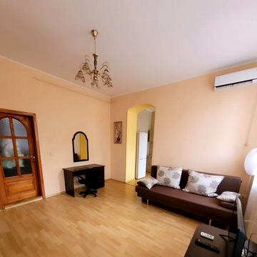 Оренда 1-кімн ,центр,Харківська ,Пассаж,Мост-Сіті