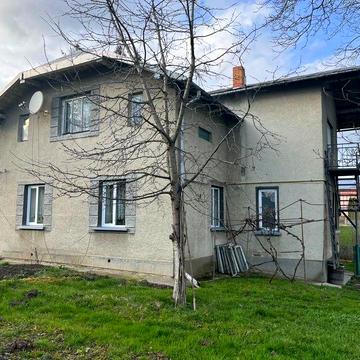 Житловий будинок поблизу м. Стрий та м. Моршин