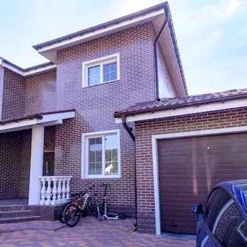 Від власника. Крюківщина. 270 м2. 10 соток. Котеджне містечко Удачний