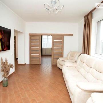 Продаж 5к Дім вул. Коновальця