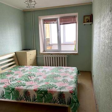 Продам 4 кімнатну квартиру з ремонтом і меблями