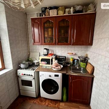 Продаж 3к Квартира Каденюка (Танкопія) вулиця