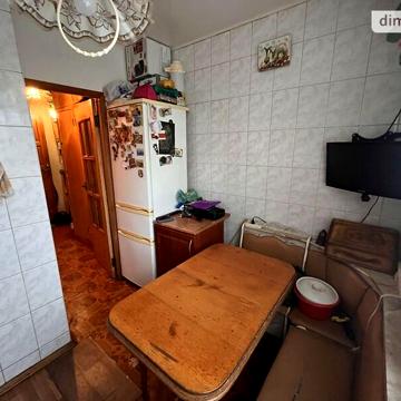 Продаж 3к Квартира Каденюка (Танкопія) вулиця