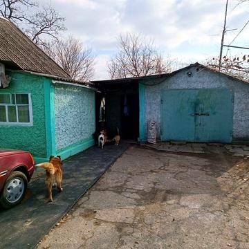 Небольшой домик в селе