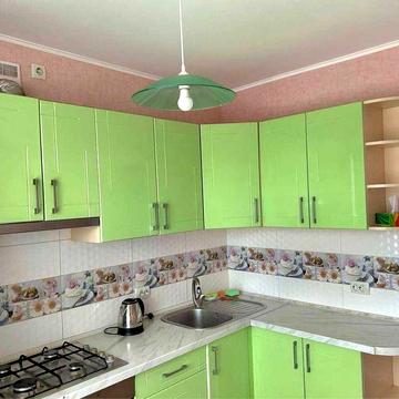 Продам 2к квартиру на Ж/М Левобережный, Михновского, Мира, Караван