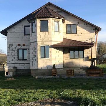 Продаж 4к Дім вулиця Центральна