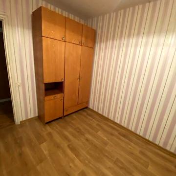 Довгострокова оренда 3к Квартира Валентинівська вулиця