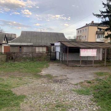 Здаться в оренду будинок центр міста