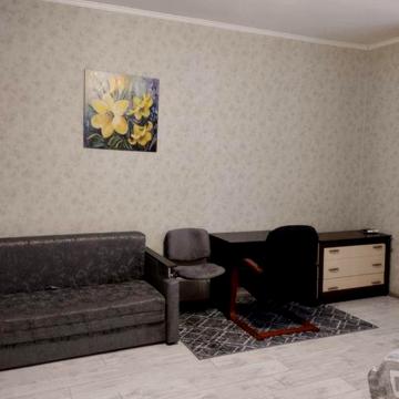 12 квартал 1к кв від власника