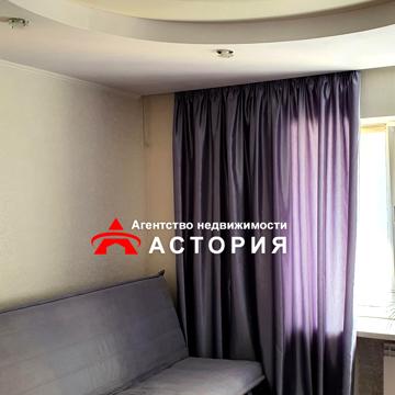Полякова, 21