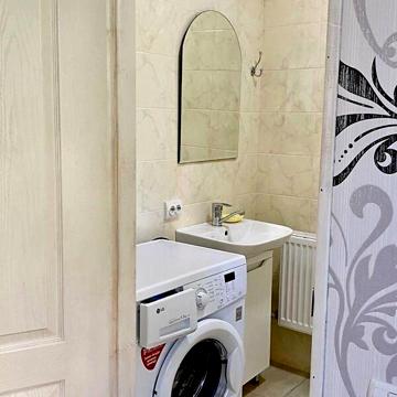 Довгострокова оренда 1к Дім вул. Горіхова