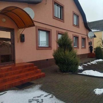 Продається будинок в. Саєнко