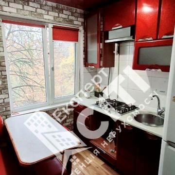 Продаж 3к Квартира вул. Покровська