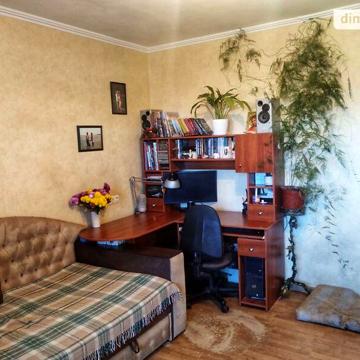 Продаж 1к Квартира Ростовська вулиця