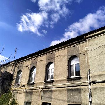 Продам квартиру біля річки