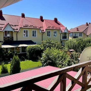 Котедж-квартира 128 м2 в дуплексі м. Васильків