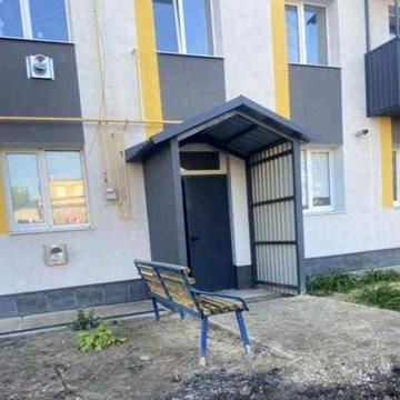 Терміново продам 3-кімнатну квартиру в Дергачах р-н Поселка.