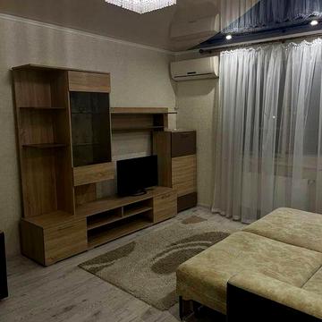 Здається чудова 1 кімната квартира район Академічний.