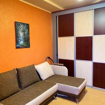 Продам 4 квартиру в Центре , возле парка Горького ,ул.Мироносицкая