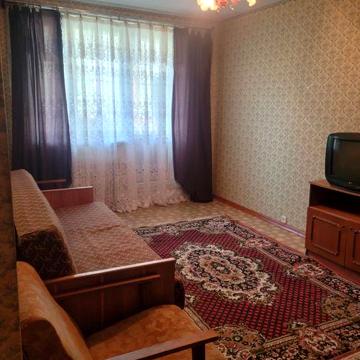 Сдам 2 кв. возле метро Холодная гора