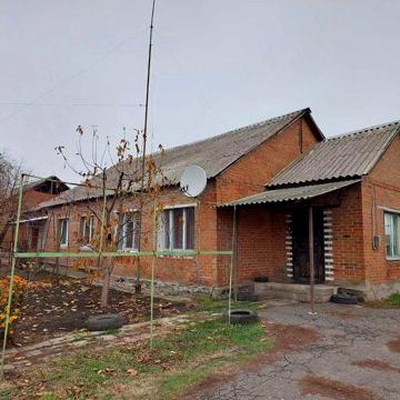 Частина будинку (квартира двохквартирного житлового будинку)