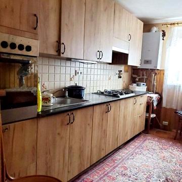 Довгострокова оренда 3к Квартира Заставнянська вулиця