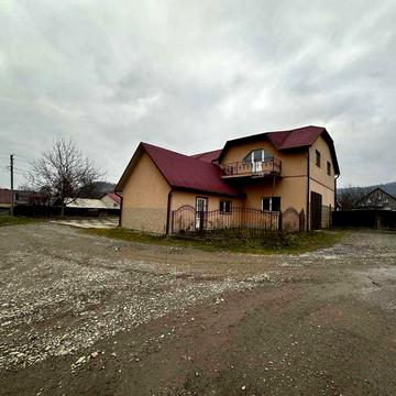 Продається диско бар з сауною, готелем та мойкою в с. Верхнє Водяне