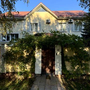 Шикарний будинок вул Зоряна 8 с. Софіївська Борщагівка