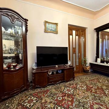 Продається будинок вул. Г.Майдану (фасад)
