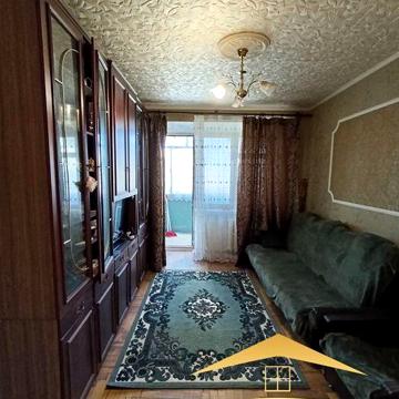 Продаж 3-к квартири на Космосі (40 магазин)