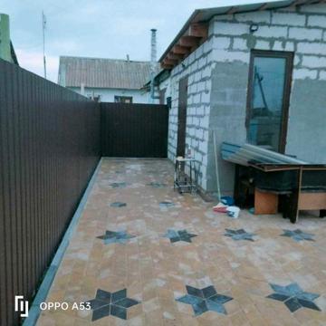 Продам часть дома с своим двориком в самом центре Беляевки