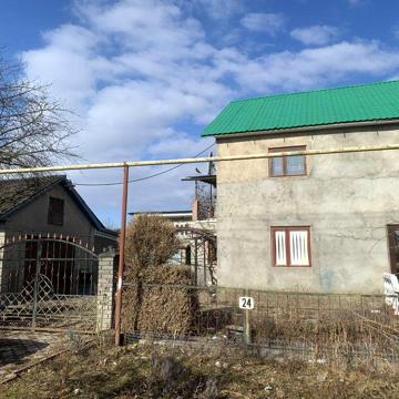 Будинок особняк господарство м. Хотин