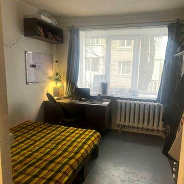 Продам 2х в центрі, вул.Неб. сотні 7