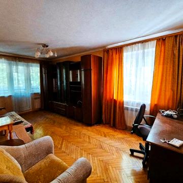 Стадіонний проїзд, 4/3