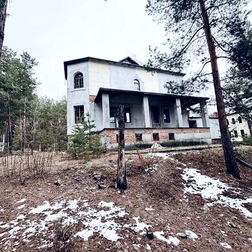 Продаж 5к Дім Берегова вулиця