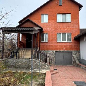 2-х поверховий будинок на Подолі. №8881