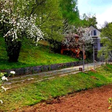 Продаж 2 вілли,лагуна в горах без%  екзотика,20 хв. метро, Козин ОТГ.