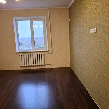 Трьохкімнатна  сучасна квартира в центрі