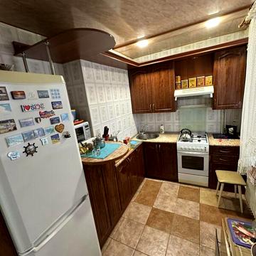 Продаж 4к Квартира Тракторобудівників проспект