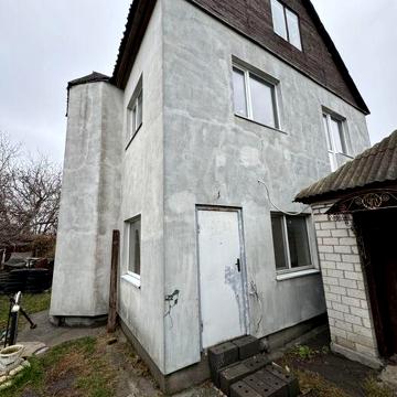 Новий будинок у Червоній слободі
