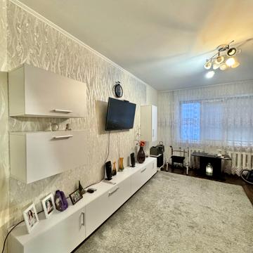 Михайла Лушпи просп., 30