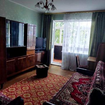 Довгострокова оренда квартири, без комісії, хазяйка здає.