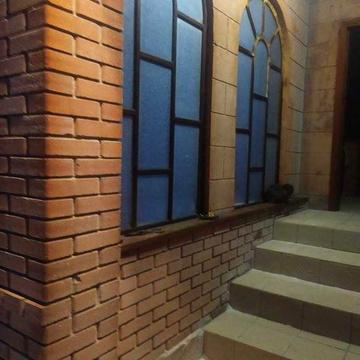 Продаю шикарный коттедж г.Мерефа в  живописном месте.