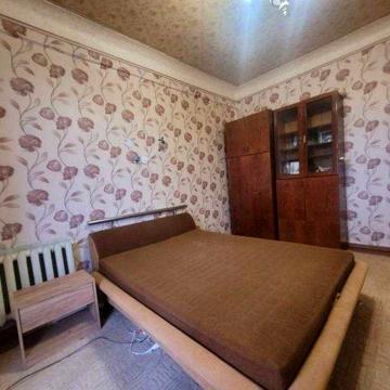 Продам однокімнатну квартиру по вул. Юліана Матвійчука( Пушкіна)