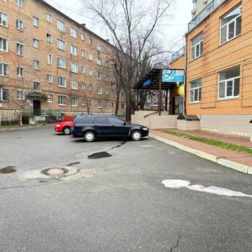 Продаж 1 кімнатна центр масив вулиця Лагунової Гагарина