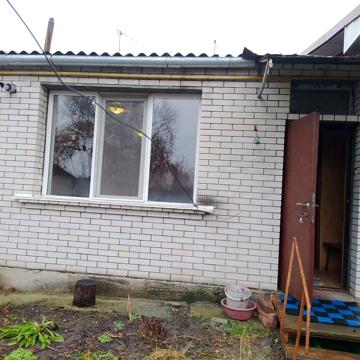 Продам Ч/Б район "Дастор" з А/О та грубкою.