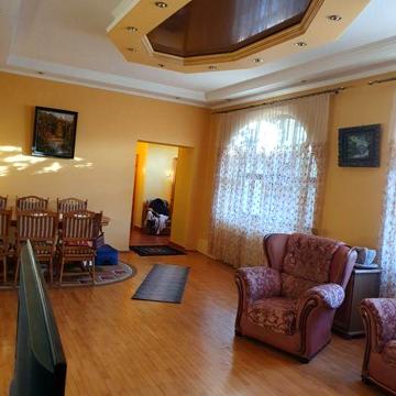 Будинок в Мукачеві 180кв.м.,вул.Я.Мудрого. Центр.