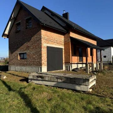 Продаж будинку у м.Судова Вишня