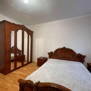Оренда 3 кімнатної квартири, вул Черкаська(Новознесенська),р-н Рогатки